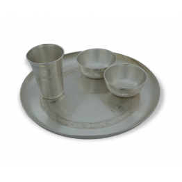 Velpatti Design with Lining Dinner Set 11 inches